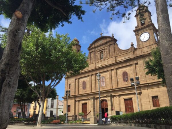 Iglesia de Santiago