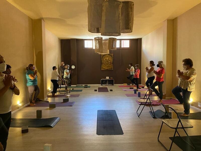 Foto 1 Clase de yoga 1 1