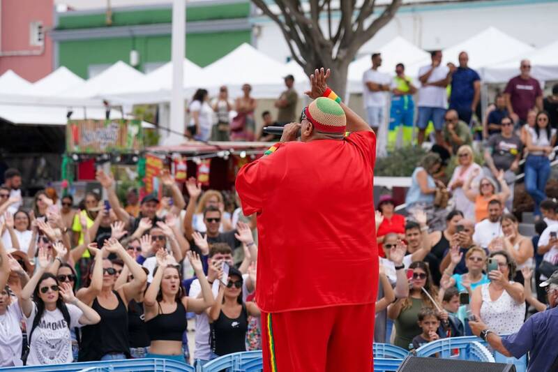 Actuacion de King Africa en la Plaza de La Atalaya en el marco de la Feria Empresarial y Deportiva 3