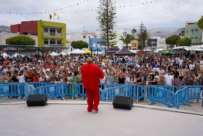 Actuacion de King Africa en la Plaza de La Atalaya en el marco de la Feria Empresarial y Deportiva 7