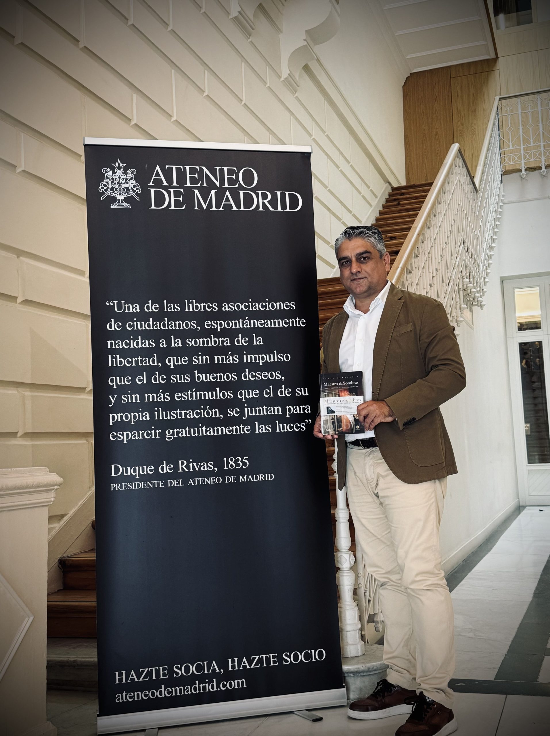 El Ateneo de Madrid acogerá en noviembre el encuentro de liderazgo político con motivo de la presentación del libro ‘Maestro de Sombras’ de Isaac Hernández.