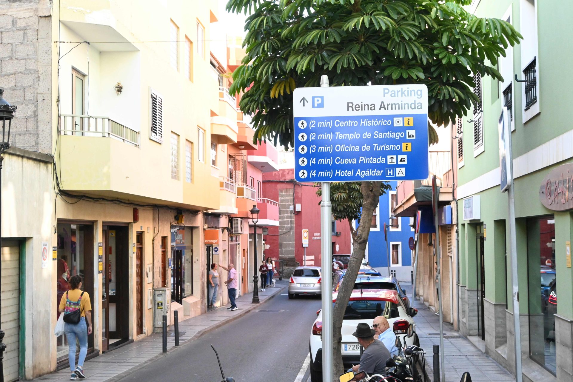 Gáldar concluye el despliegue de señalética con indicadores de tráfico