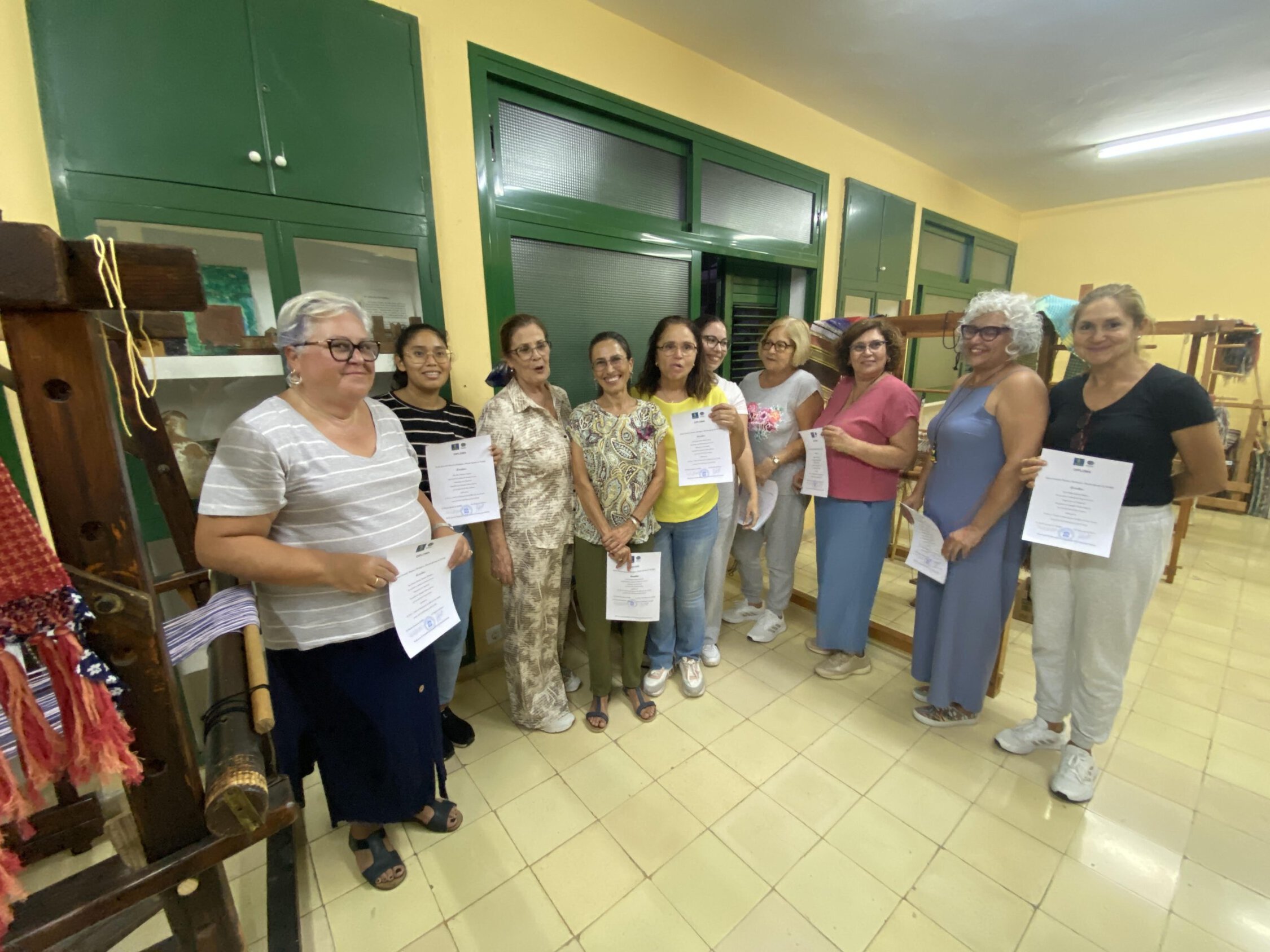 Finalizan los talleres de Tejeduría y Cestería Tradicional con la entrega de diplomas