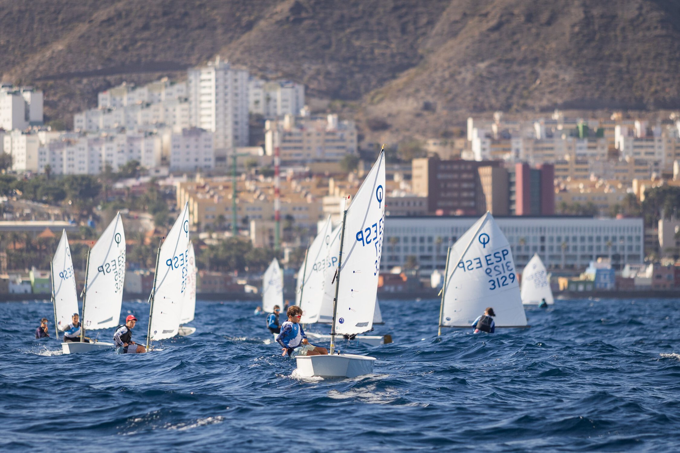 Entrega de premios del 39º Trofeo AECIO Clase Optimist, de la tradicional regata navideña del Real Club Náutico