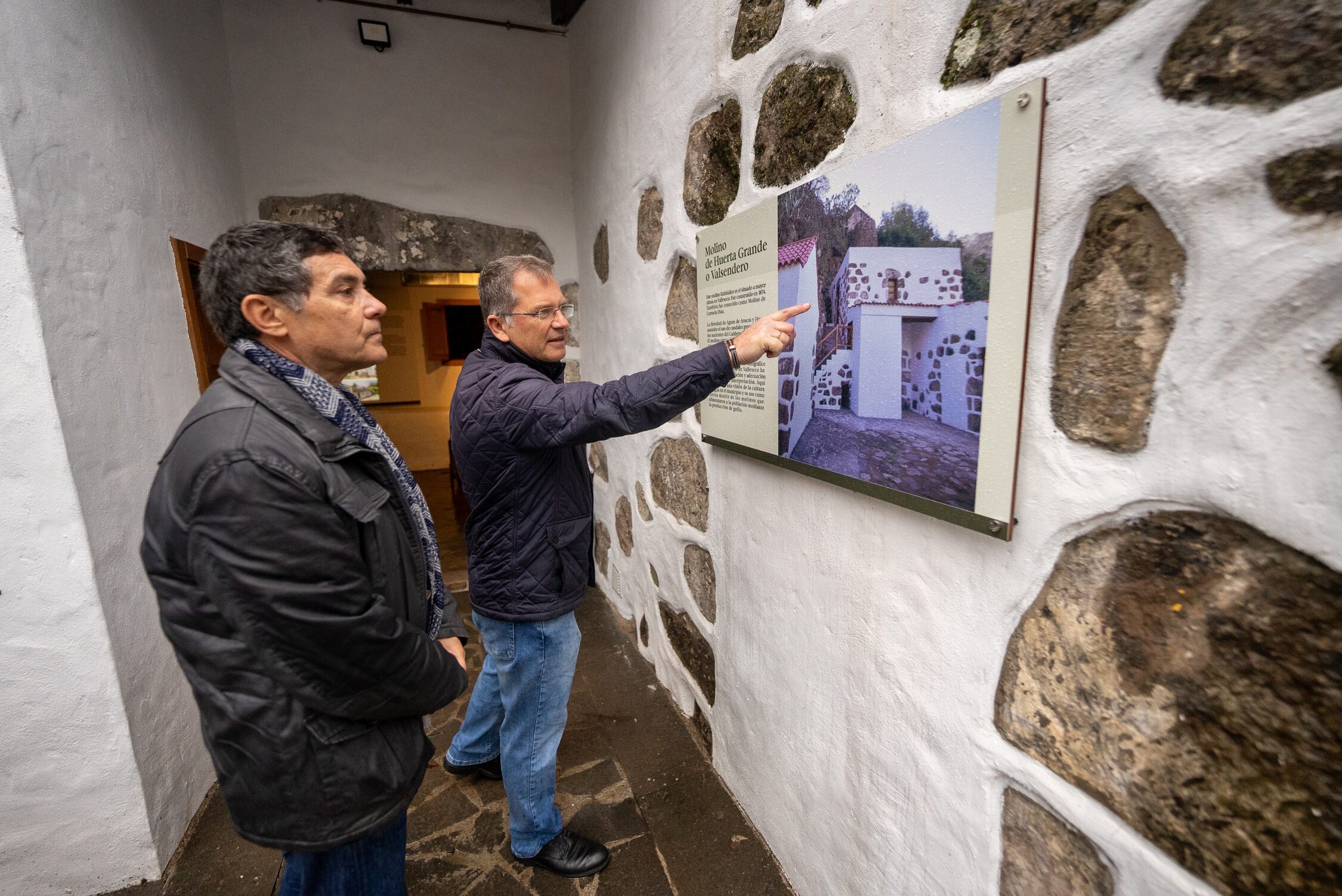 Valleseco rescata del olvido a sus antiguos molinos de gofio