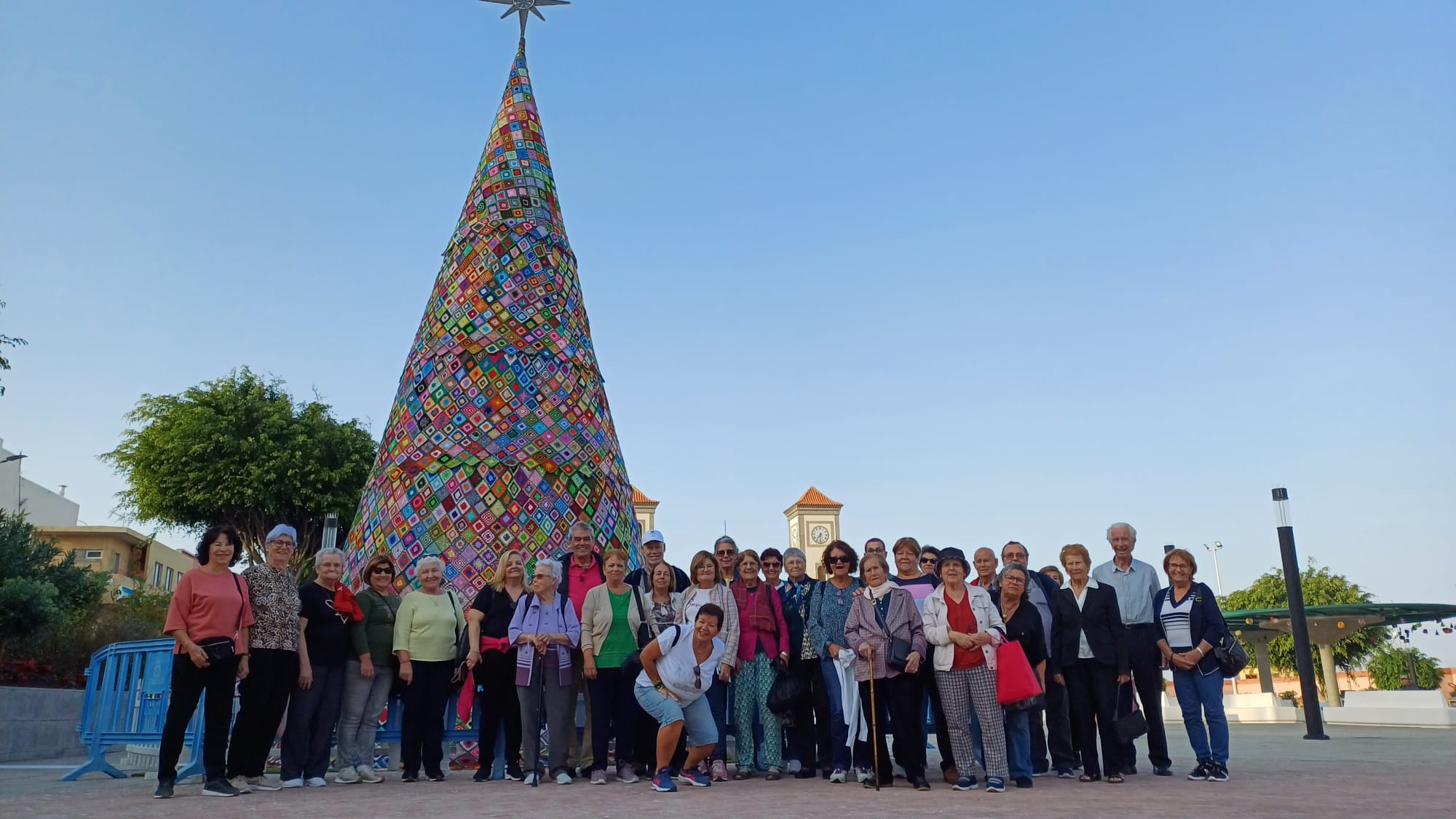 La Ruta de Belenes del Centro de Mayores de Guía incluyó Arucas, la capital y el nacimiento de la Sociedad de La Atalaya