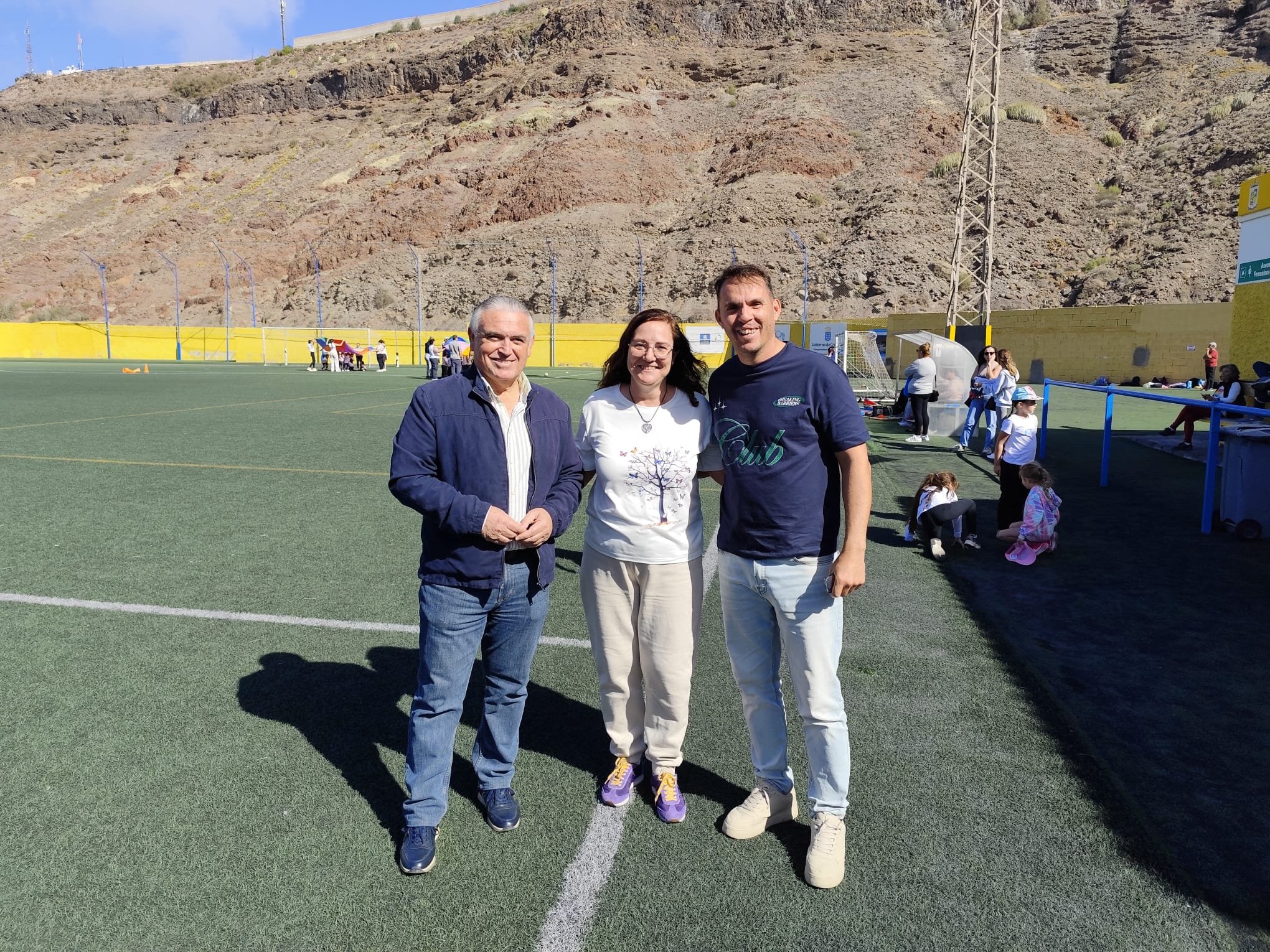 La Aldea de San Nicolás se suma a la celebración del Día Escolar de la No Violencia y la Paz