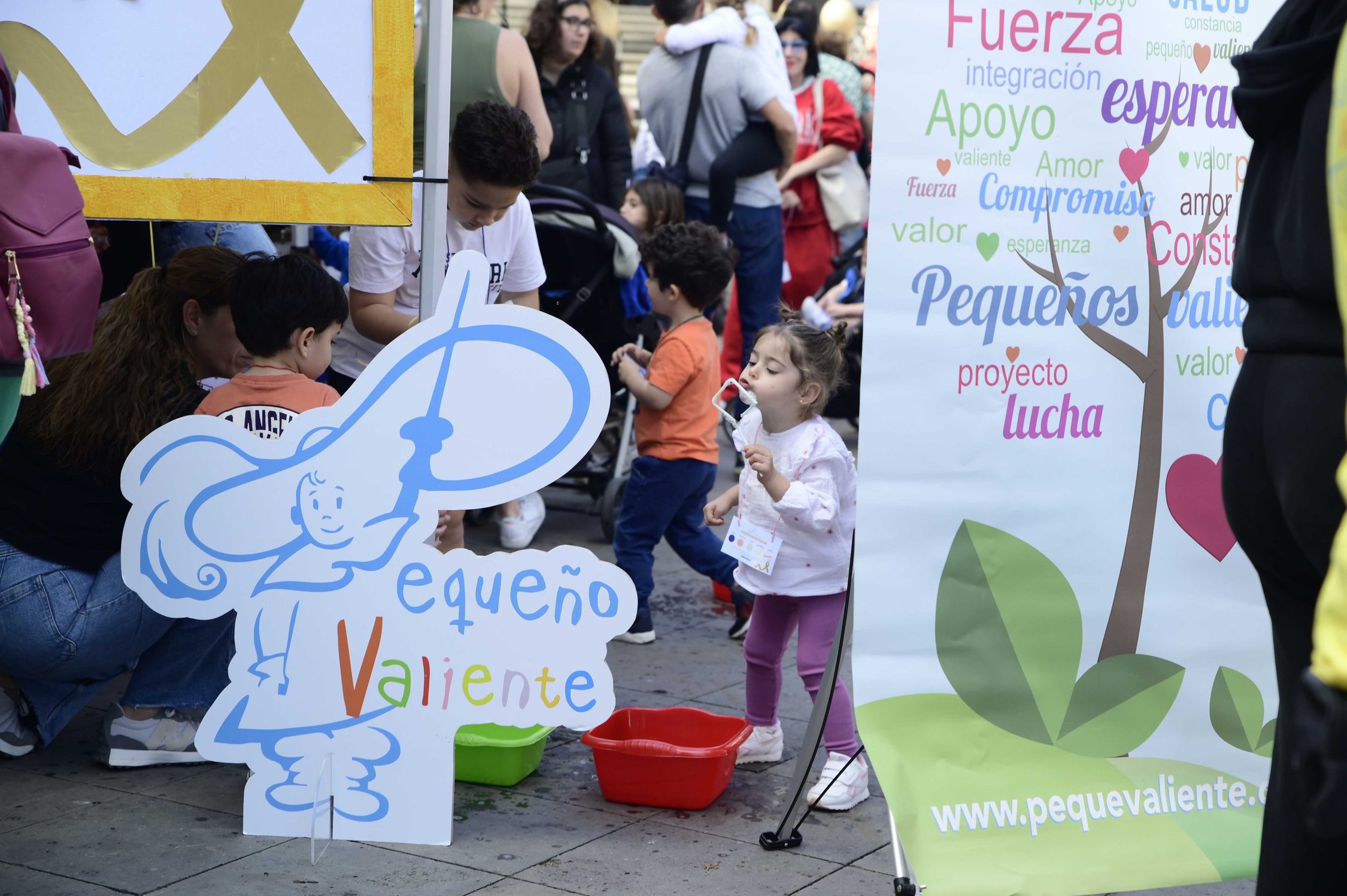 Atención psicológica especializada para los niños con cáncer y sus familias