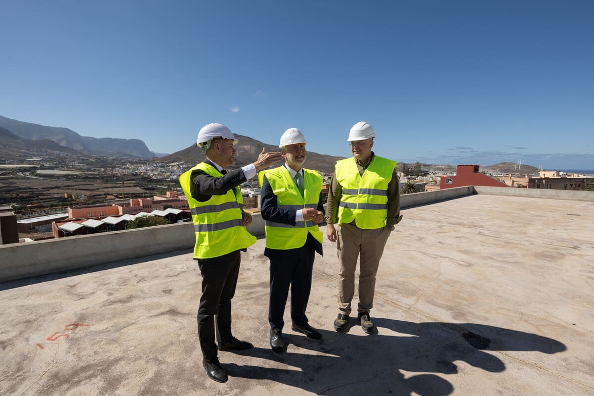 El ministro Ángel Víctor Torres visita Gáldar para el seguimiento de proyectos financiados con fondos europeos       