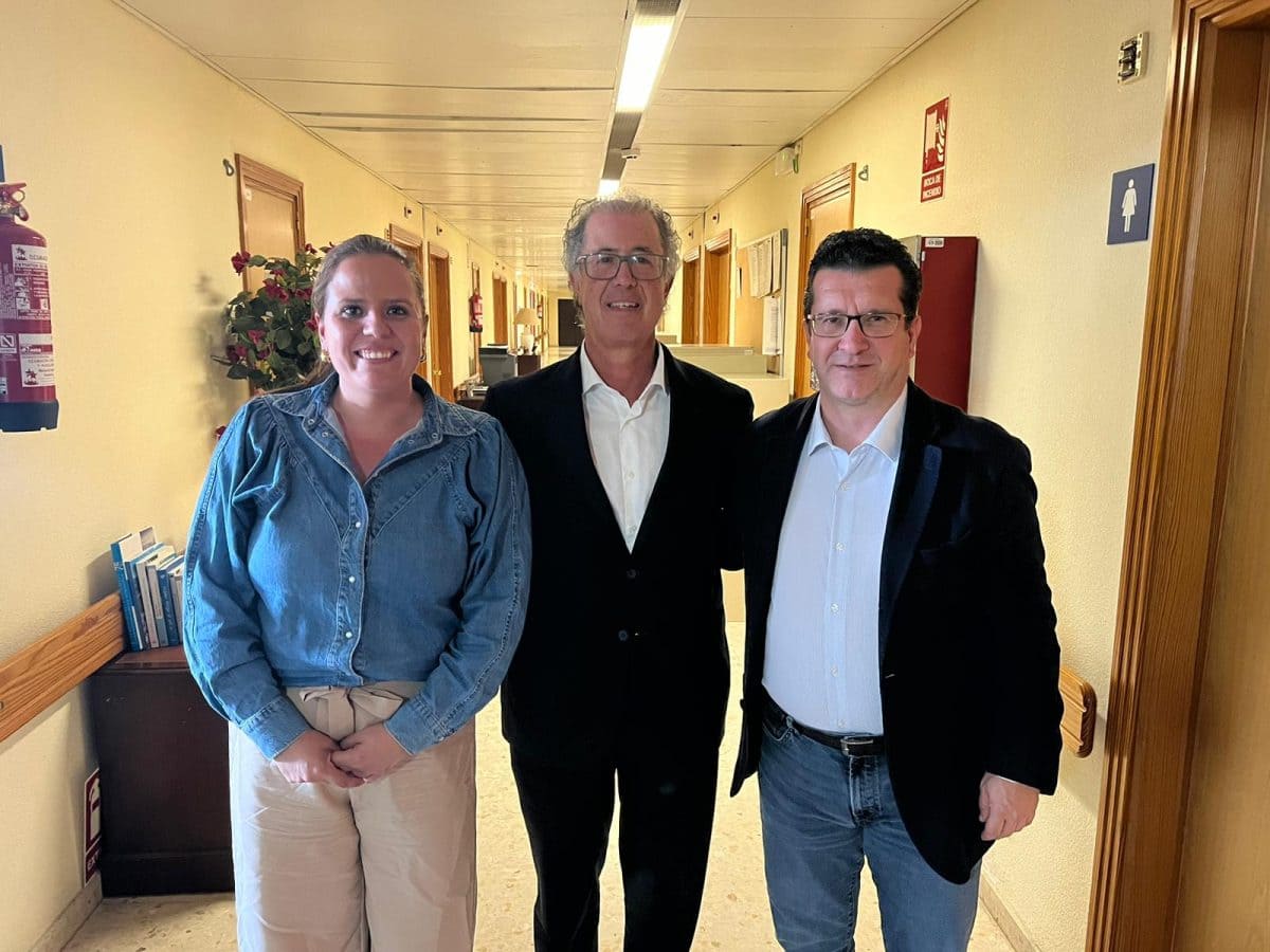 Reunión Clave entre el Ayuntamiento de Arucas y el Director de Salud Mental y Adicciones del Gobierno de Canarias.