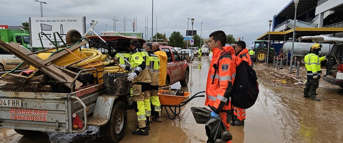 131124 Trabajos del operativo canario en Valencia 6