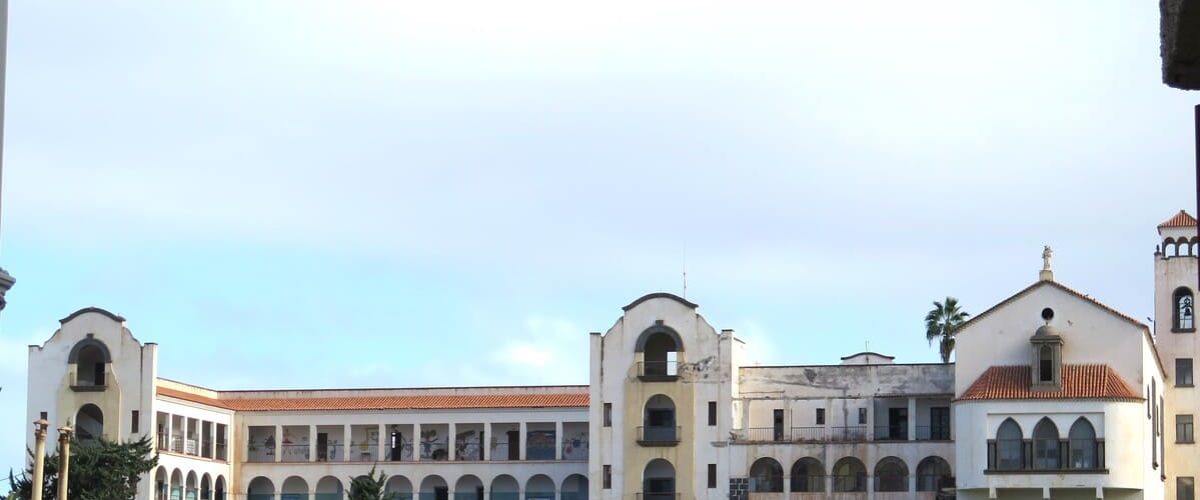 Antiguo Colegio de Los Salesianos en Guia