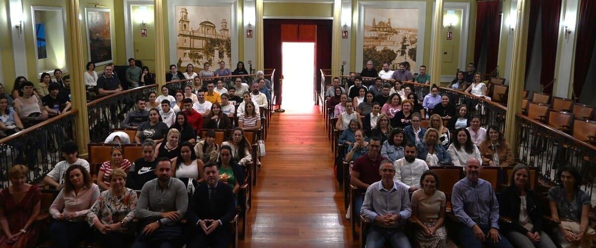 Bienvenida al alumnado de los PFAE