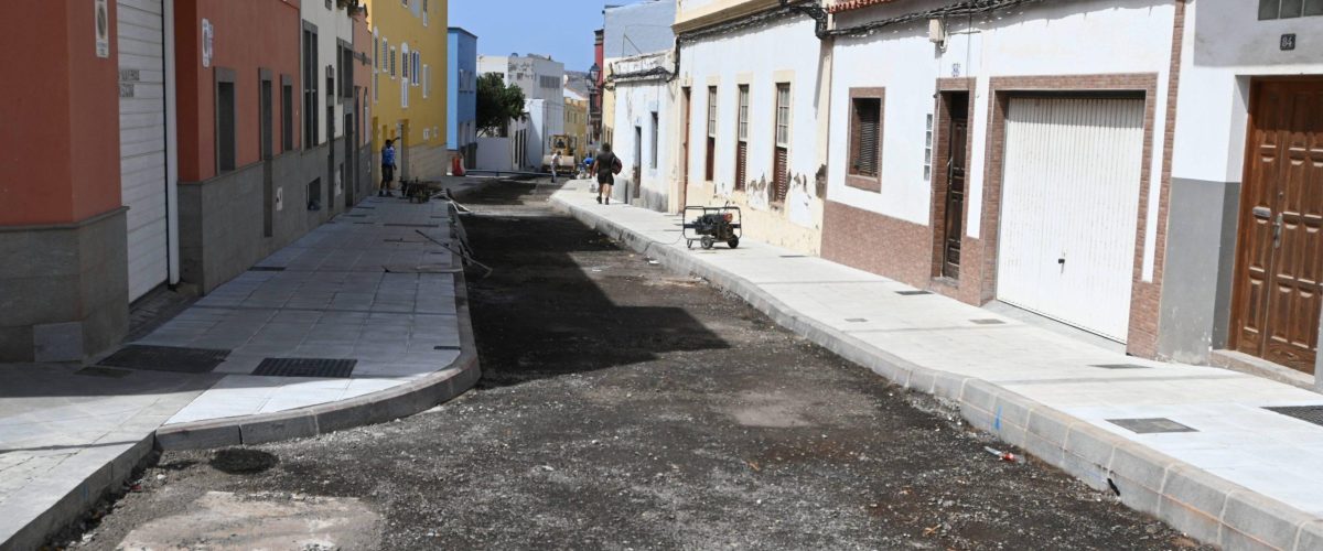 Calle Doramas en obras