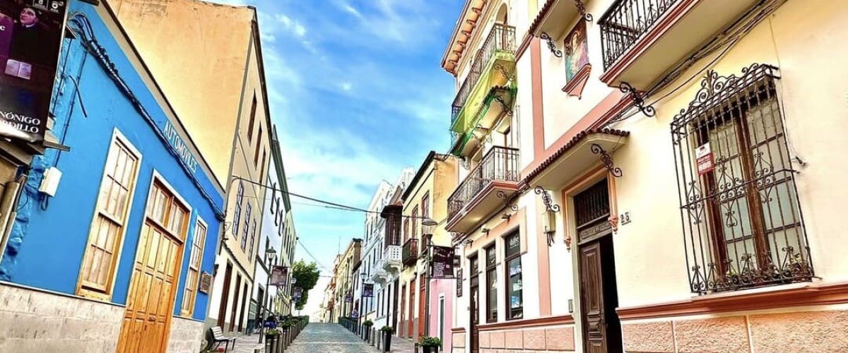 Calle Marques del Muni en el casco historico