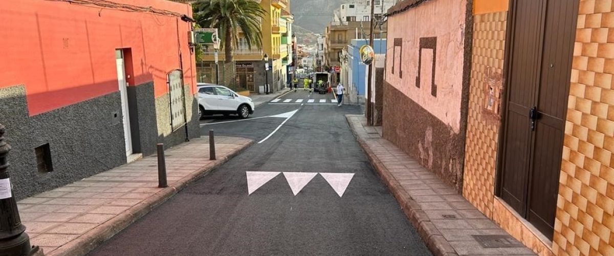 Calle Miguel de Mujica 1