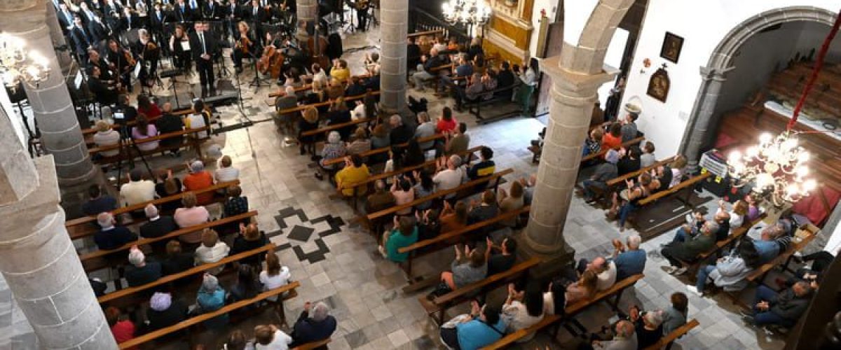 Concierto de Cine de la Banda Municipal de Musica Ciudad de Guia en la Iglesia 4 1