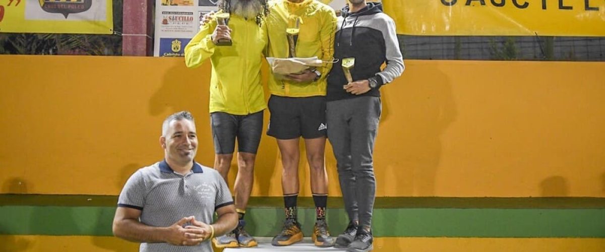 Entrega de premios Trail de Saucillo con Ancor Bolanos