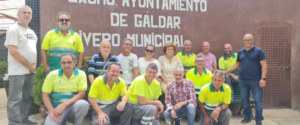 Homenaje del personal de Parques y Jardines a Carmen Pilar Mendoza