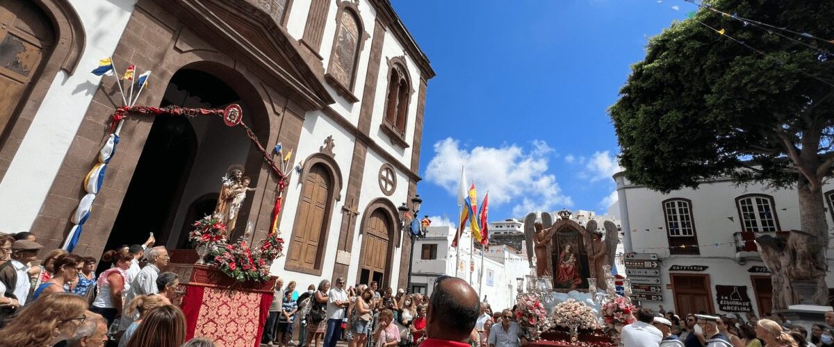 La Virgen de las Nieves regresa a su ermita y emplaza la fiesta a 2023 3