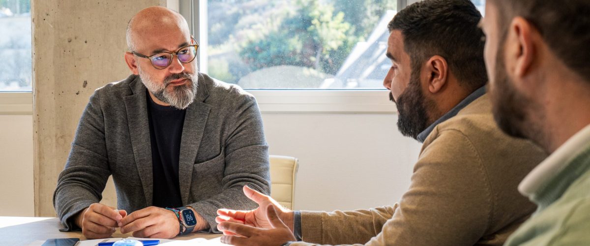 Reunioěn del consejero de deportes, Aridany Romero, con el presidente de la FALP, Daniel Ponce (1)