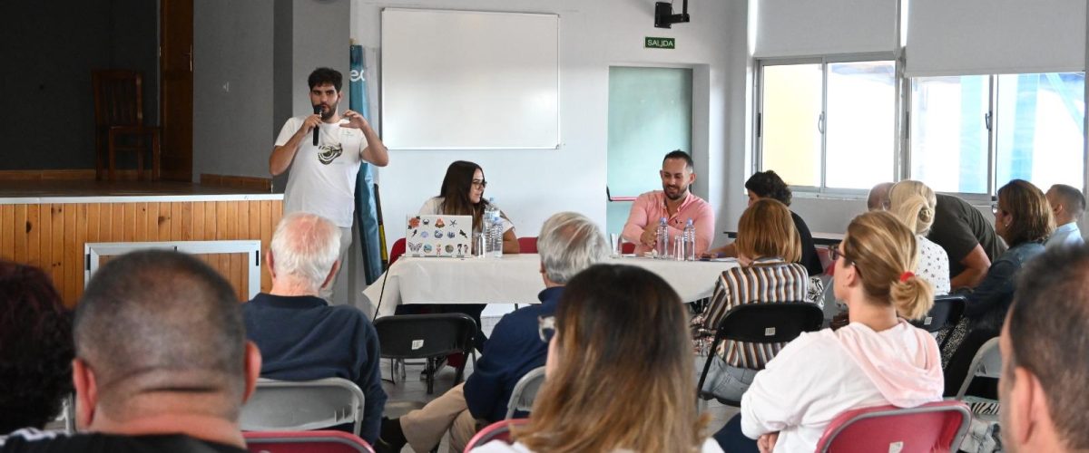 Reunión del Consejo de Barrio Costa y Salitre