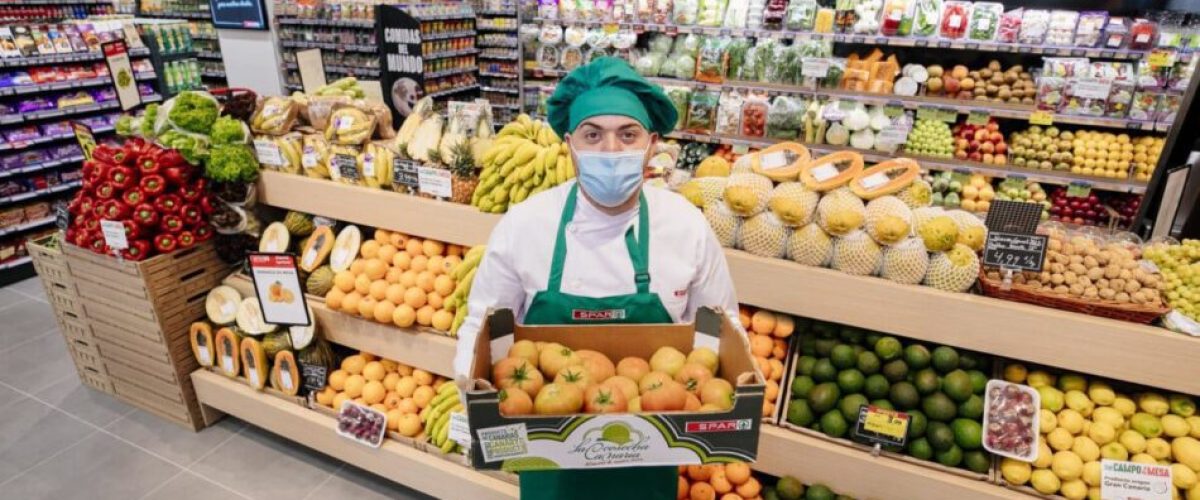 SPAR Gran Canaria es lider en la venta de frutas y verduras y destaca por su apoyo historico al producto canario