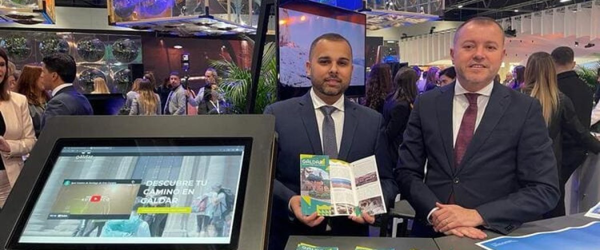 Teodoro Sosa y Ulises Miranda en el espacio de Galdar en el stand de las Islas Canarias en Fitur 1