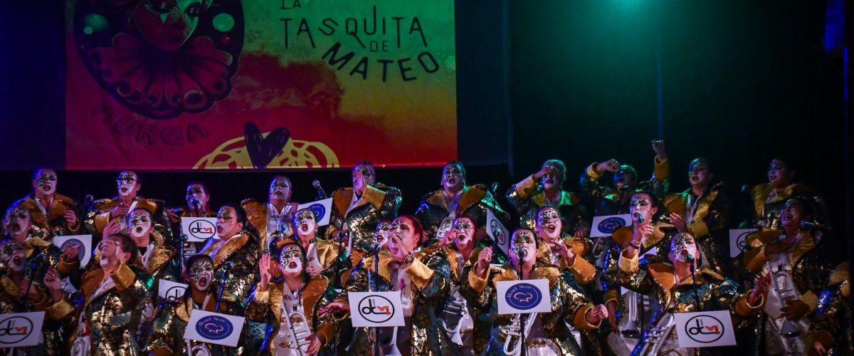 Un momento de la actuación de Quisquillosas Murga el pasado sábado en el terrero Salustiano Álamo