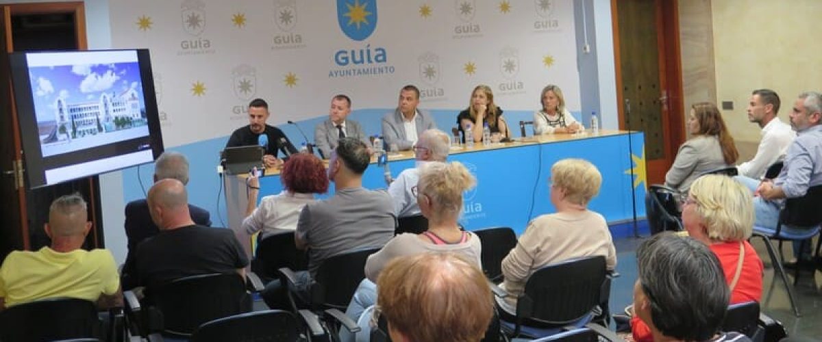 Un momento de la presentacion del proyecto del Centro Sociosanitario Los Salesianos 1