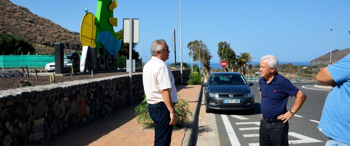 Visita del consejero Carmelo Ramiěrez (1)