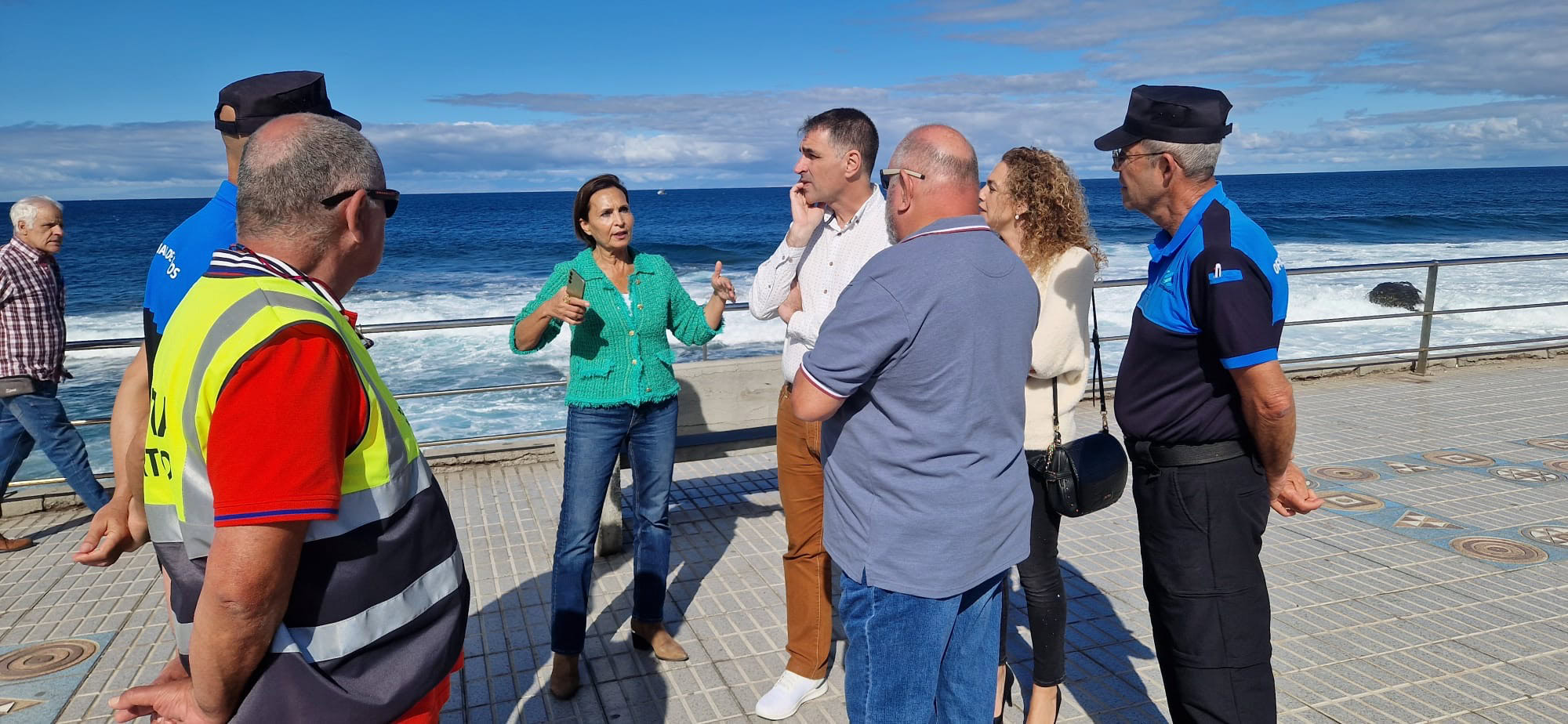 El director de Puertos Canarios visita el municipio.