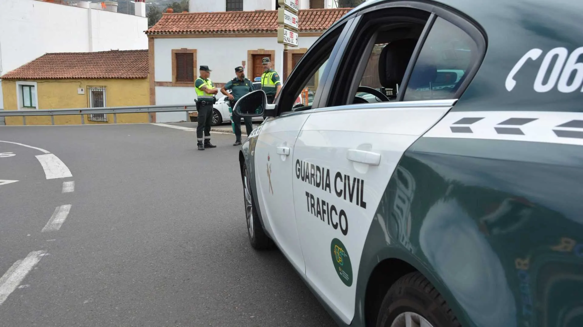 La Guardia Civil investiga al conductor de una motocicleta por conducir a 178 km/h en la isla de Gran Canaria