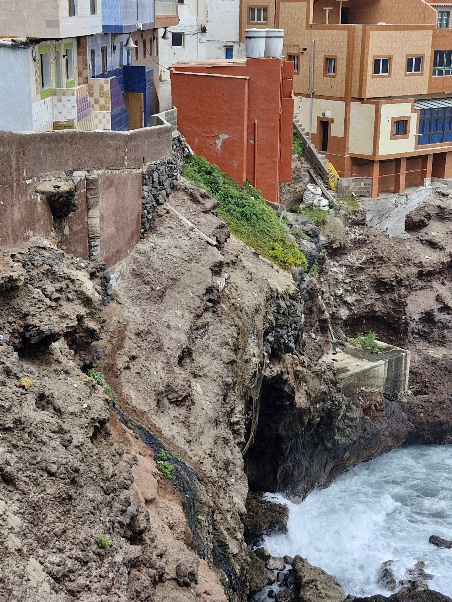 Vertidos Caleta - NorteGranCanaria -