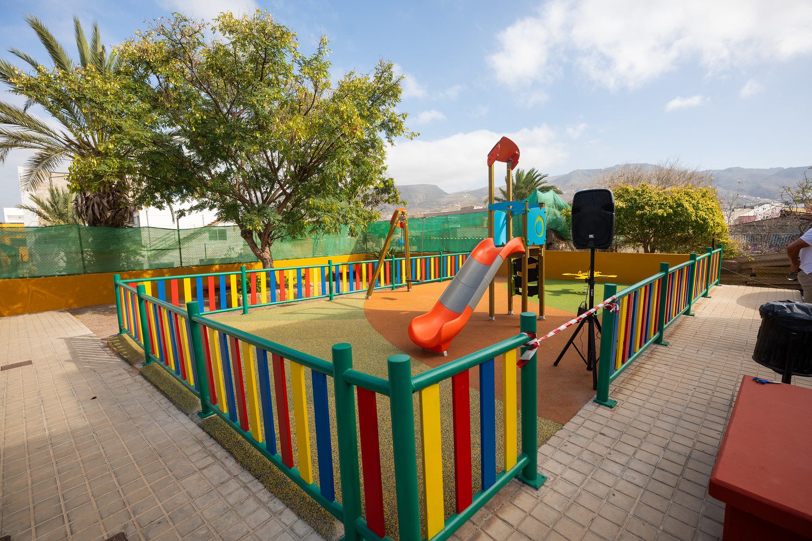 Inauguración parque infantil (Barrial)