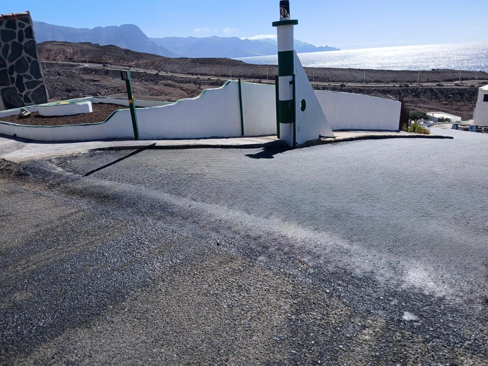 Calle de la Urbanización de El Faro de Sardina ya asfaltada - NorteGranCanaria -