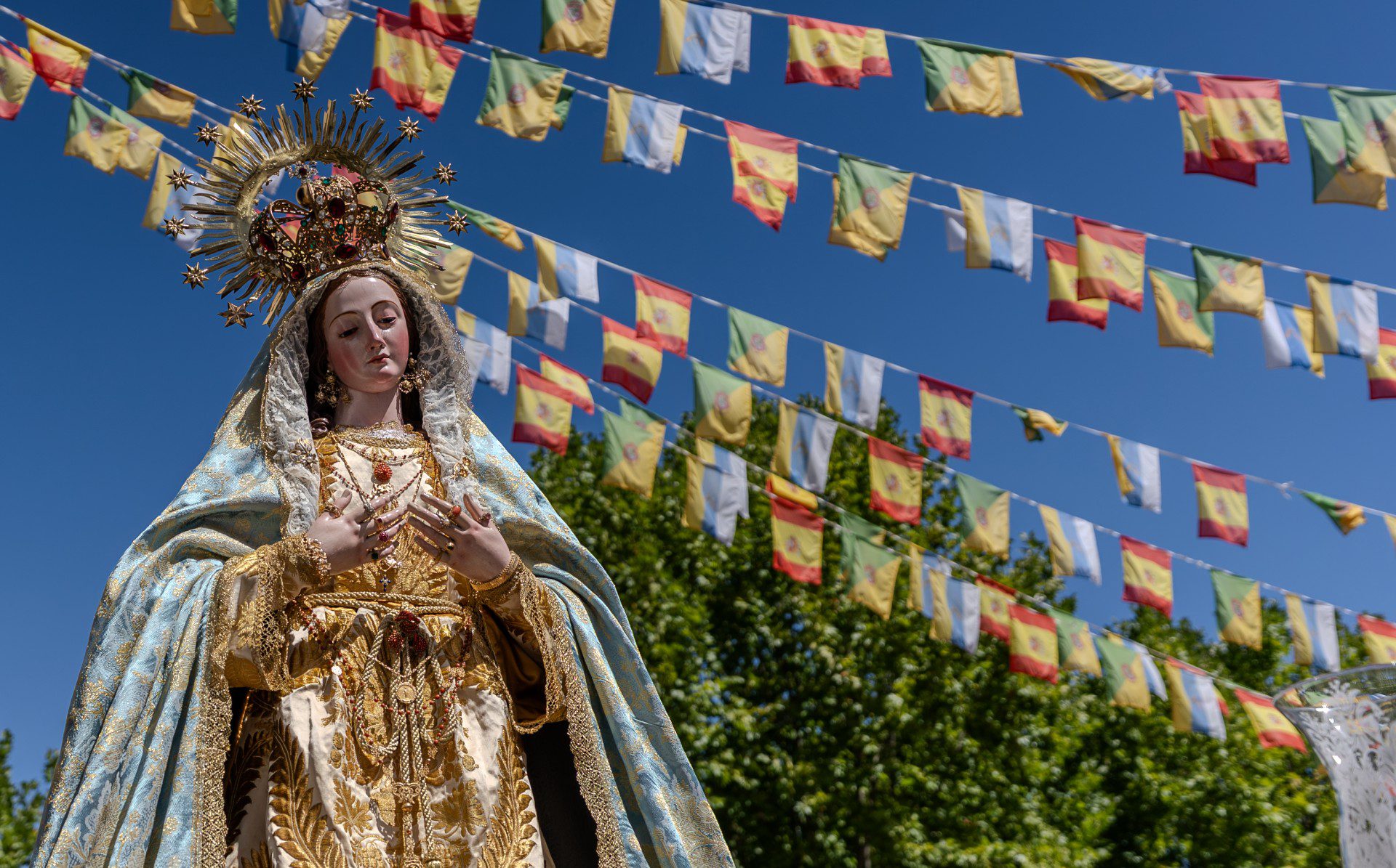 Manzanas, música  y solidaridad:  así se  vivió la romería de La Encarnación en Valleseco