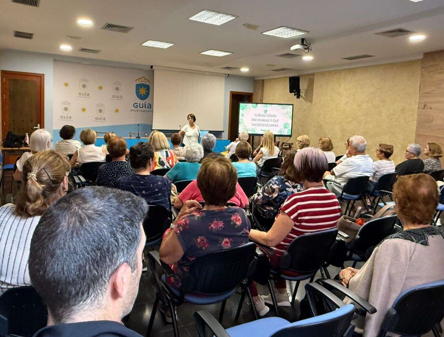 Imagen de los asistentes a uno de los talleres de las Jornadas Saludables del Mayor - NorteGranCanaria -