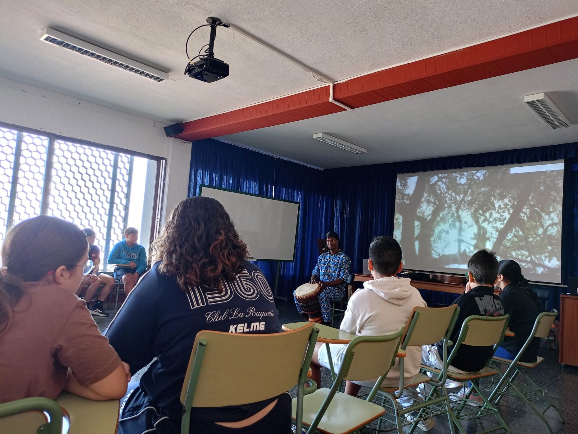 Taller de solidaridad en el IES Roque Amagro - NorteGranCanaria -