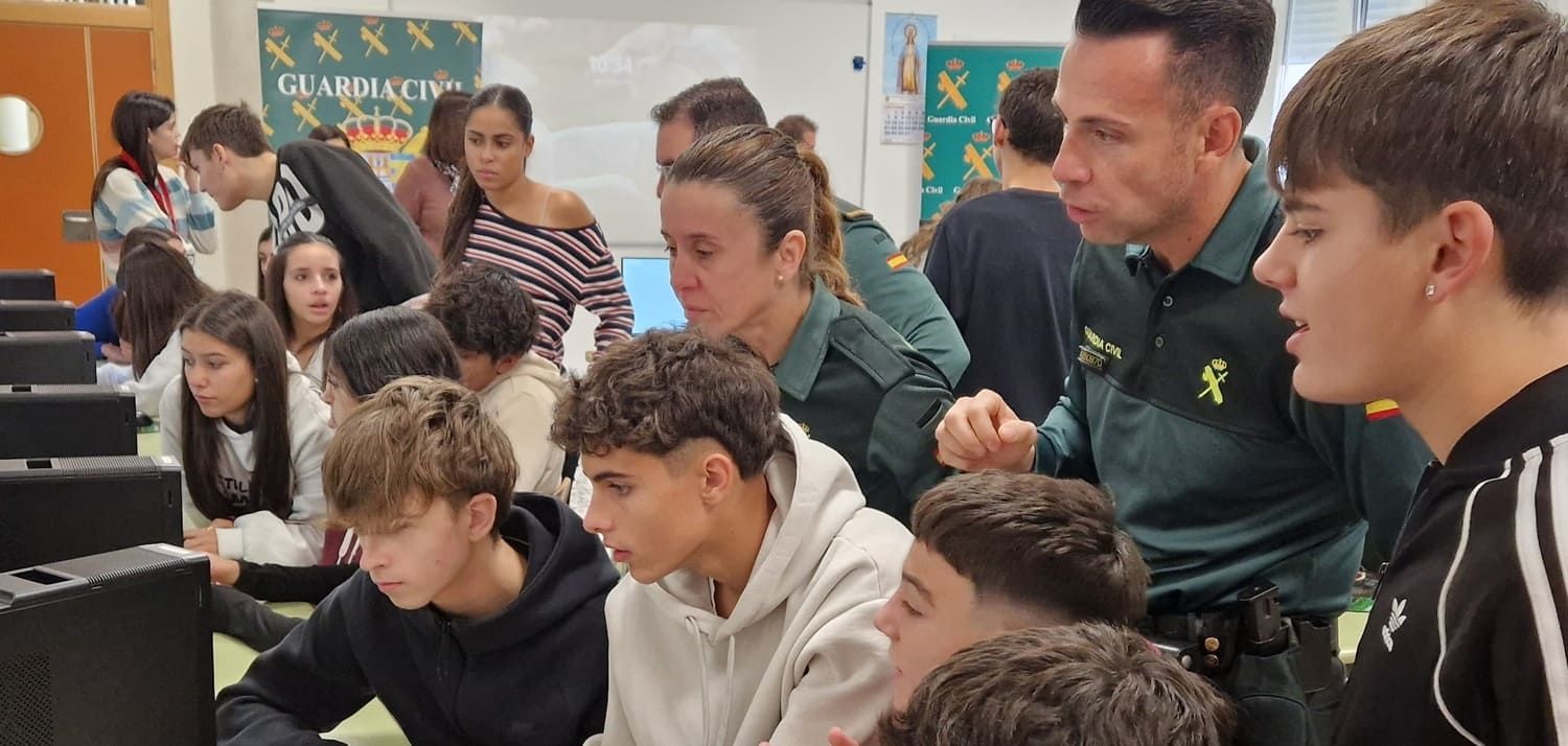 Arranca la VII edición de la Ciberliga de la Guardia Civil con la primera fase en Canarias