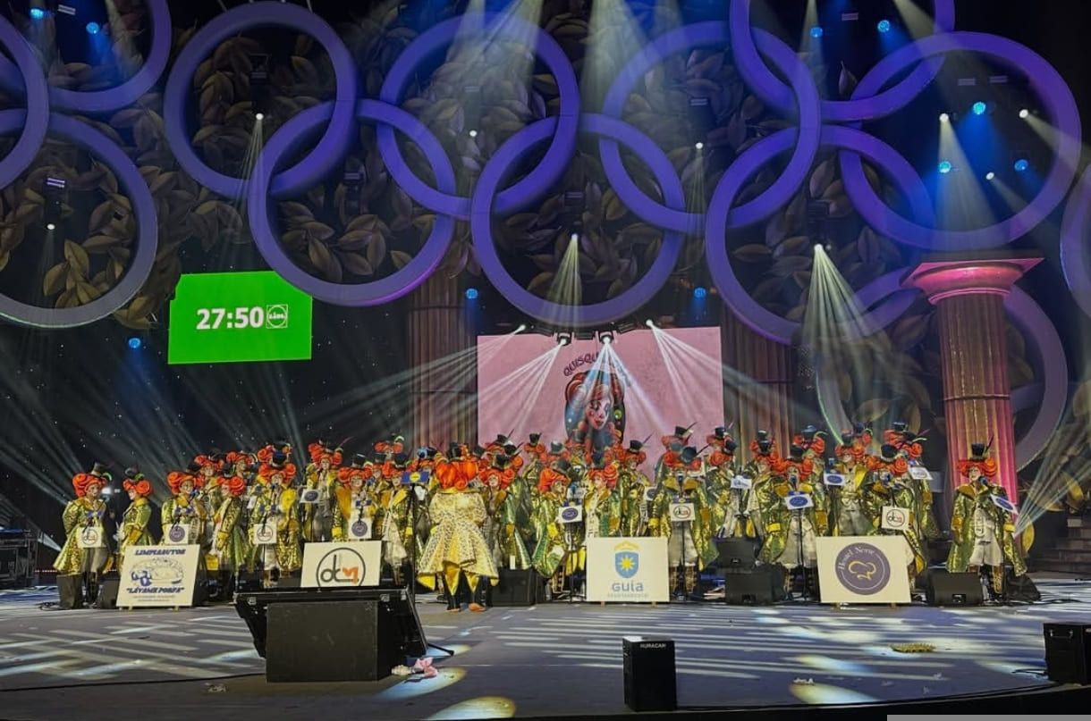 El Ayuntamiento de Guía facilita transporte gratuito para apoyar a ‘Las Quisquillosas’ en la segunda fase del concurso de murgas del Carnaval de Las Palmas de Gran Canaria