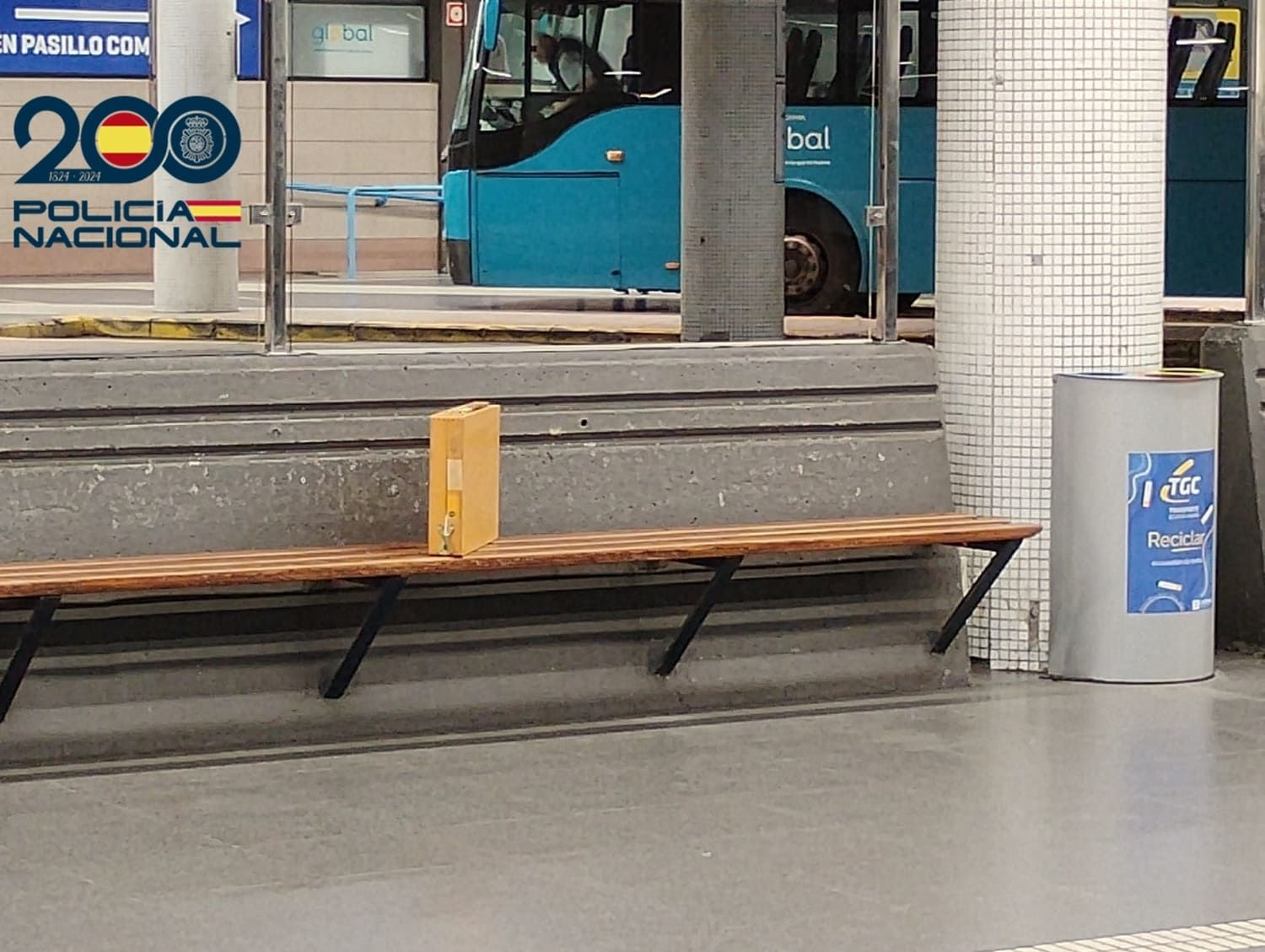 La Policía Nacional activa el Protocolo de Seguridad por un maletín sospechoso en la Estación de Guaguas de San Telmo