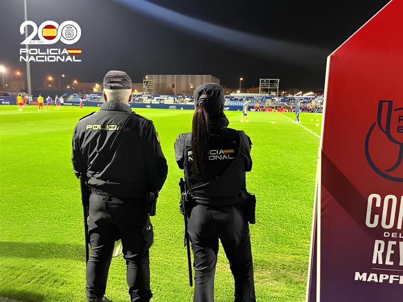 La Policía Nacional ha detenido a 162 personas por incidentes violentos en el fútbol durante la primera vuelta de la temporada 2025-2026