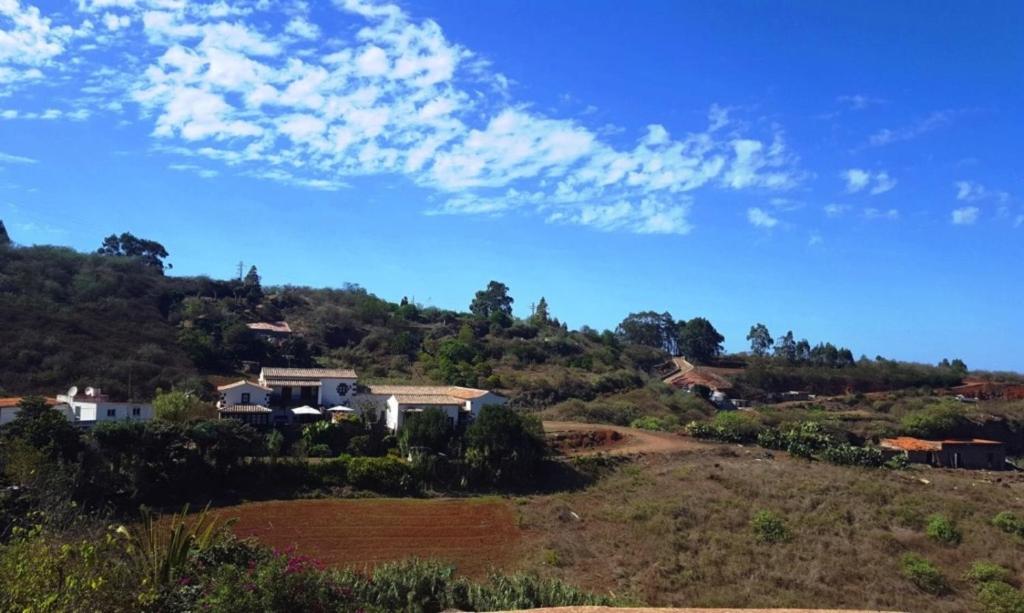 El silencio forzado de El Junquillo: cuando vivir en el campo significa desaparecer del mapa
