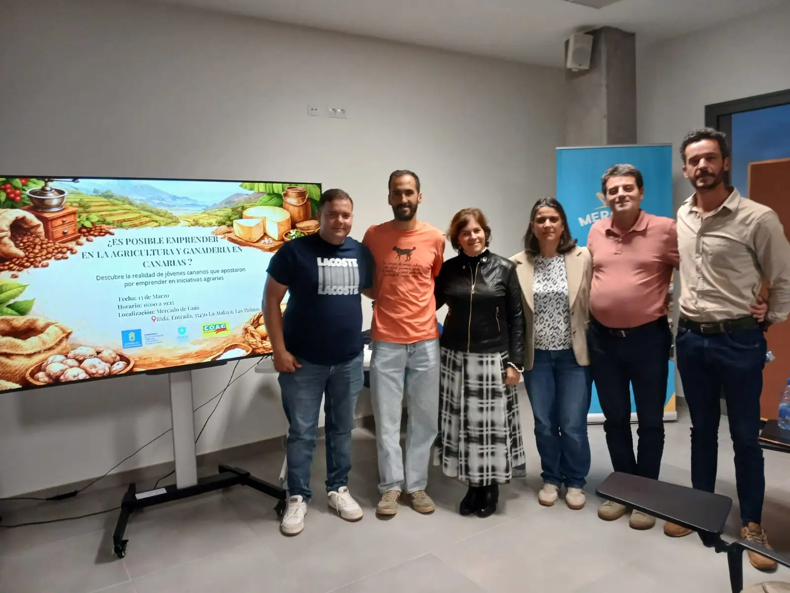 En La Imagen, De Izquierda A Derecha, Óliver Reyes, Ismael García, Begoña Guillén, Alejandra García Díaz, Gustavo Rodríguez Y David Rodríguez