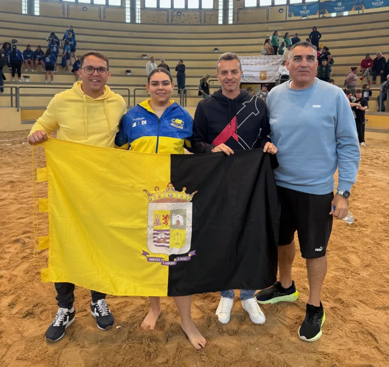 Triunfo V Trofeo Teya Ramos