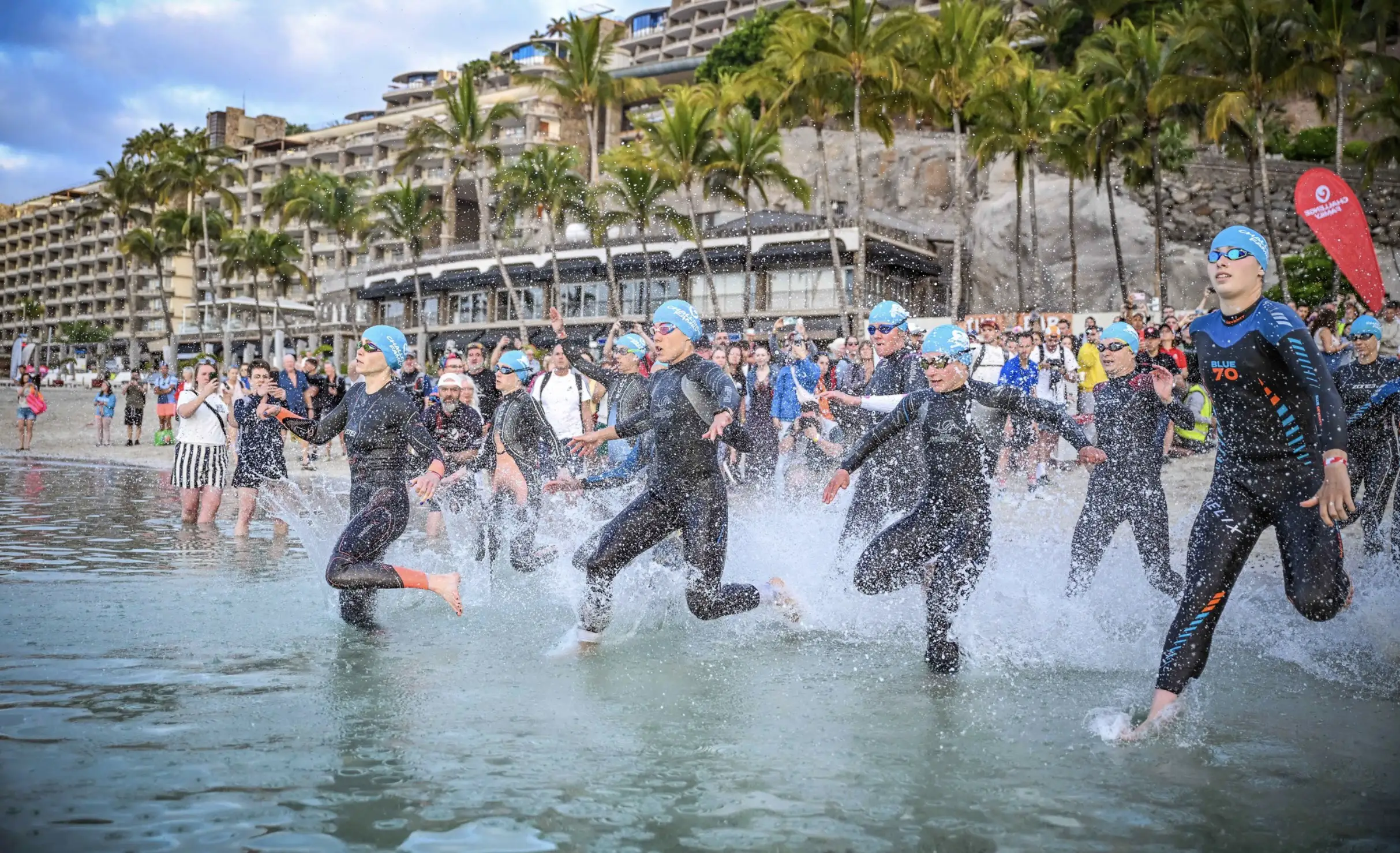 La élite femenina internacional del triatlón abre temporada en el Anfi Challenge Mogán Gran Canaria