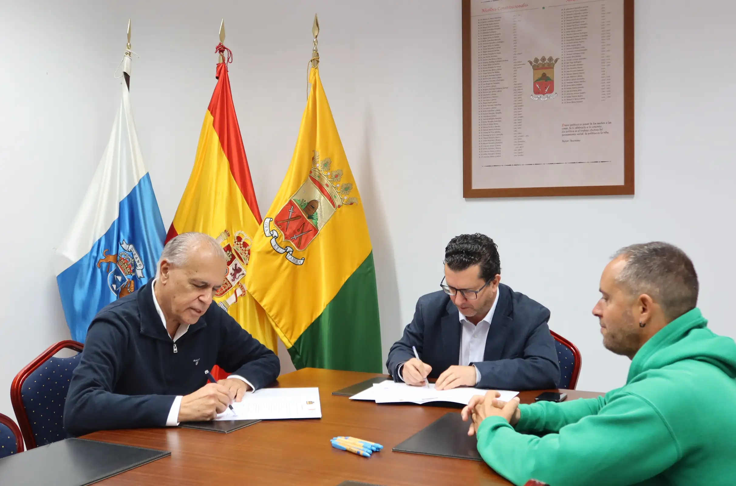 Firma De Convenio Arucas Rally Islas Canarias