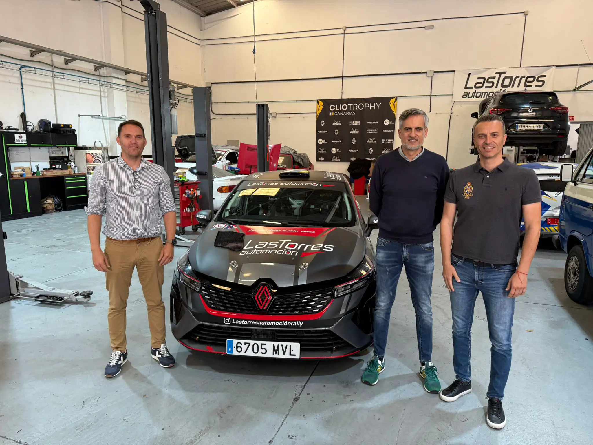 Nicolás Castellano hace historia como primer piloto de La Aldea en competir en el Campeonato Mundial de Rally