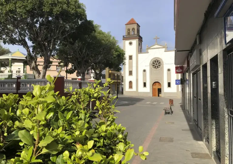 Casco La Aldea